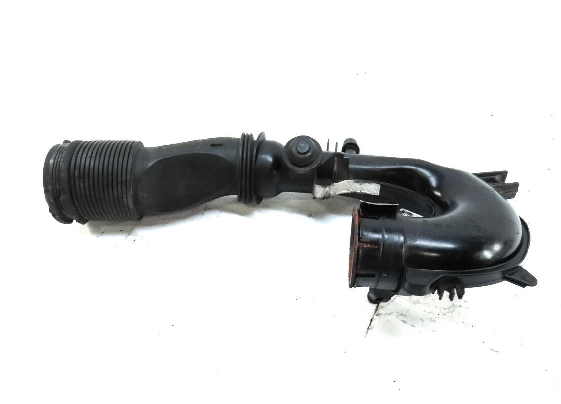 Thumbnail 5: 2016 MERCEDES CLA CLASS (C117) 2.0L TURBO M270 ENGINE AIR INTAKE MANIFOLD PIPE