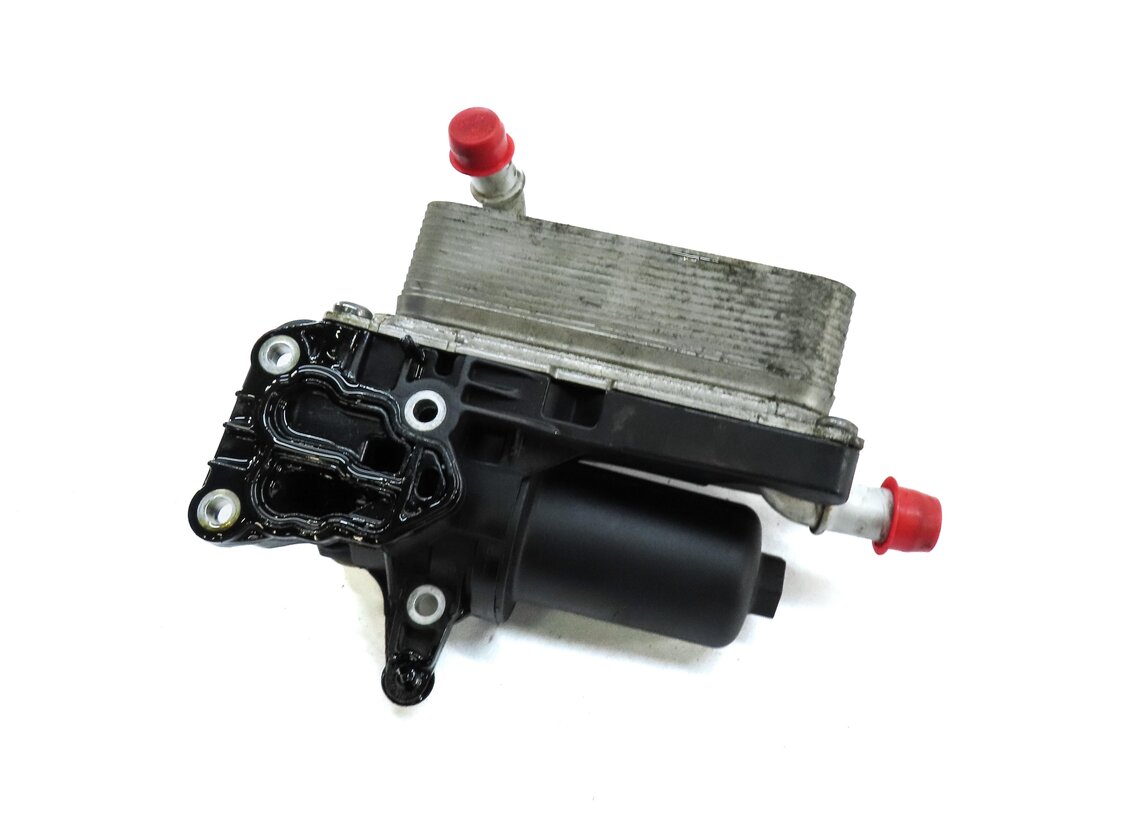 2016 MERCEDES CLA CLASS (C117) 2.0L TURBO M270 TRANSMISSION OIL COOLER & HOUSING