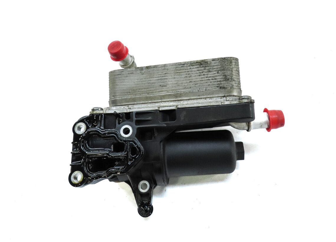 Thumbnail 2: 2016 MERCEDES CLA CLASS (C117) 2.0L TURBO M270 TRANSMISSION OIL COOLER & HOUSING