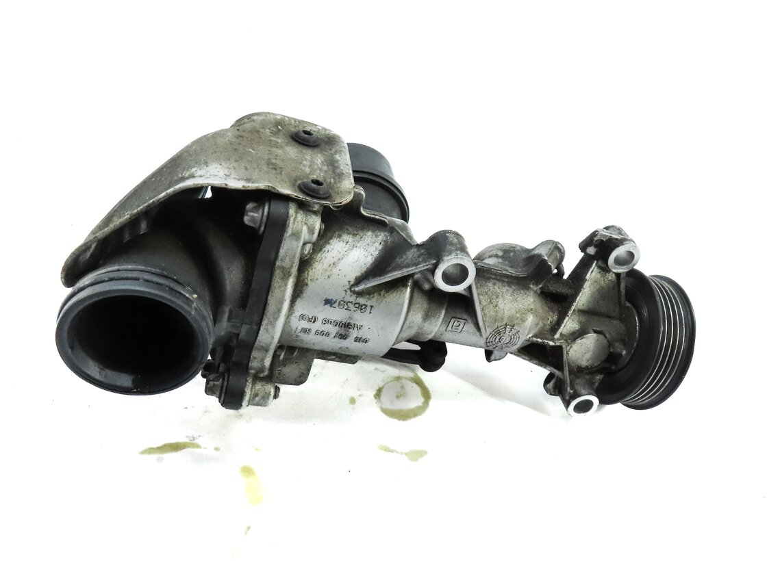 Thumbnail 7: 2013-2020 MERCEDES B250 CLA250 GLA250 (C117 W117 W246 X156) 2.0L WATER PUMP