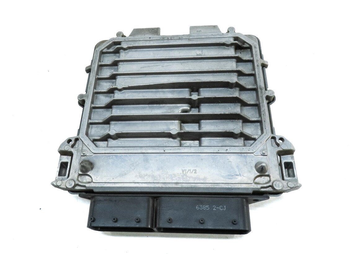 Thumbnail 5: 15-20 MERCEDES B250 CLA250 CLA45 GLA250 (C117 W246 X156) ENGINE CONTROL MODULE