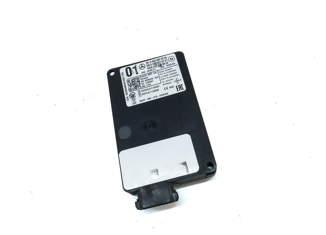 Thumbnail 3: 2016 MERCEDES CLA CLASS C117 BLIND SPOT RADAR DISTANCE SENSOR MODULE 0009052504