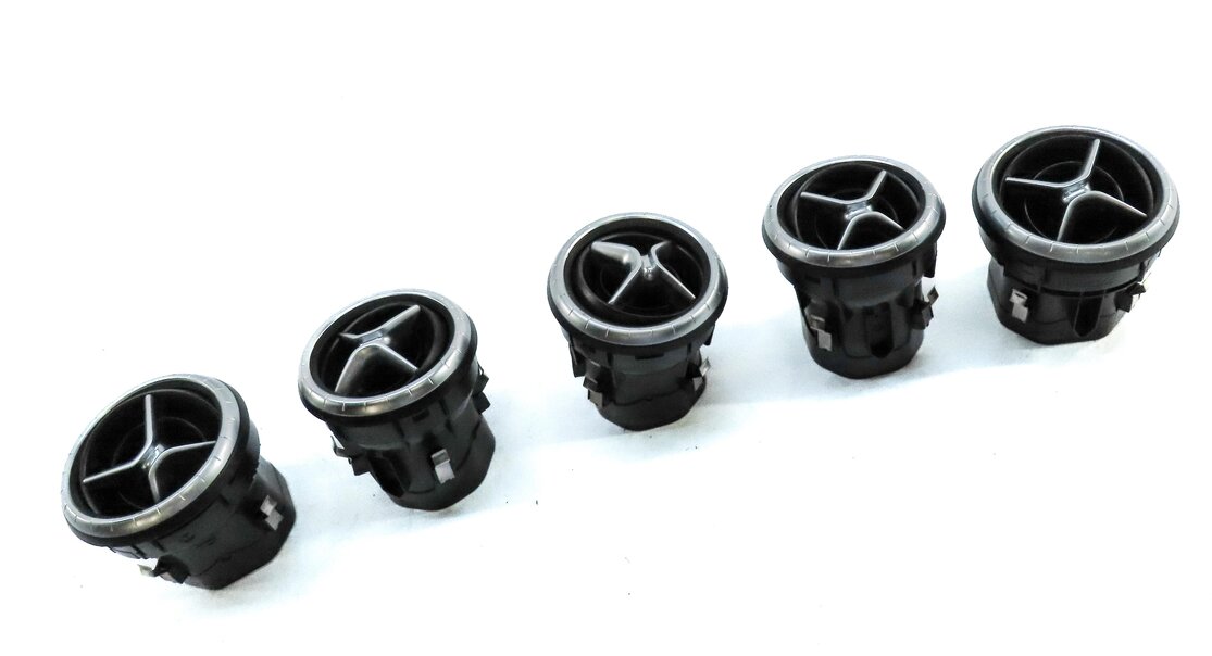 Thumbnail 3: 2016 MERCEDES CLA CLASS C117 FRONT DASH A/C HEATER AIR VENT SET 5 (BLACK SILVER)