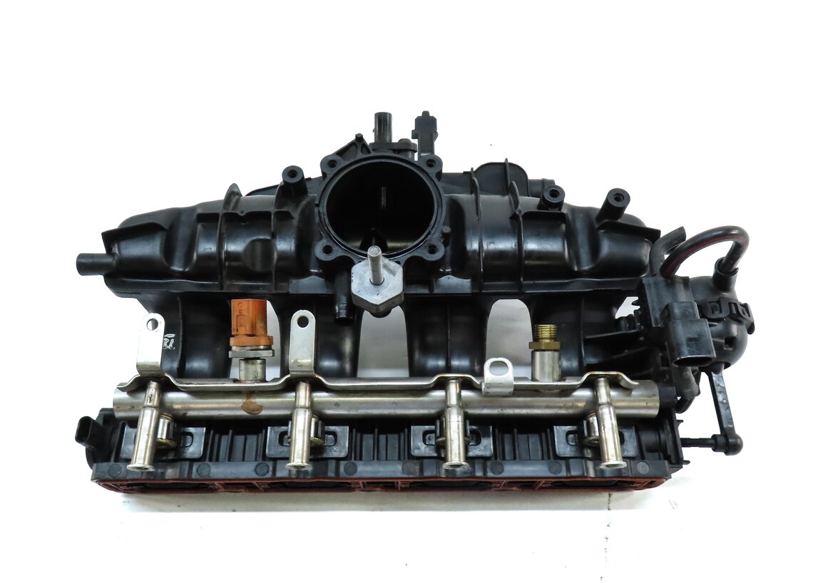 Thumbnail 2: 08-18 VW BEETLE JETTA PASSAT AUDI A3 Q3 (8P 8U) 2.0L CCTA CBFA INTAKE MANIFOLD