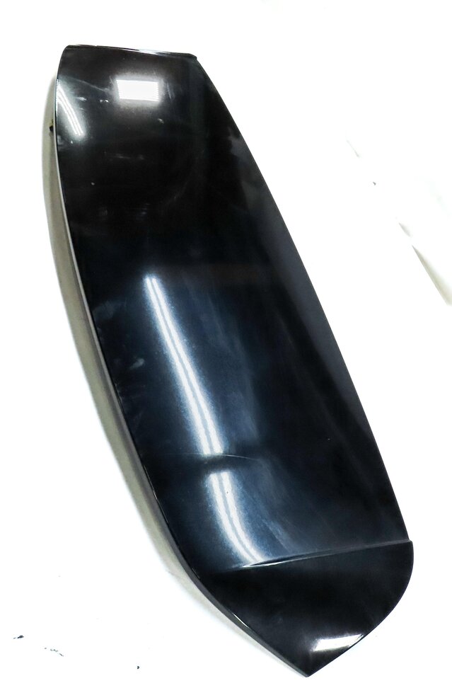 Thumbnail 4: 2015-2018 AUDI Q3 (8U) REAR SPOILER WING w/ 3rd BRAKE LIGHT (BRILLIANT BLACK)
