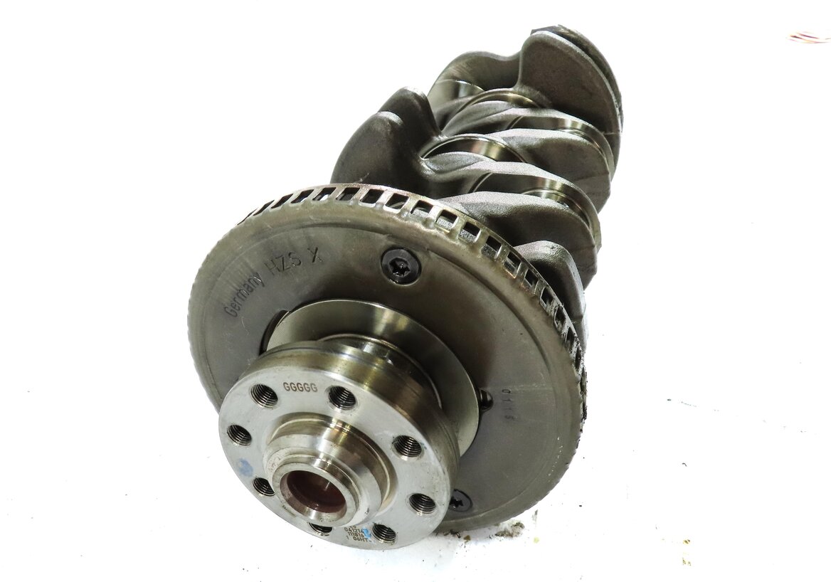 Thumbnail 4: 2015 AUDI Q3 (8U) 2.0L TURBO CCTA ENGINE CRANKSHAFT CRANK SHAFT 050105189B