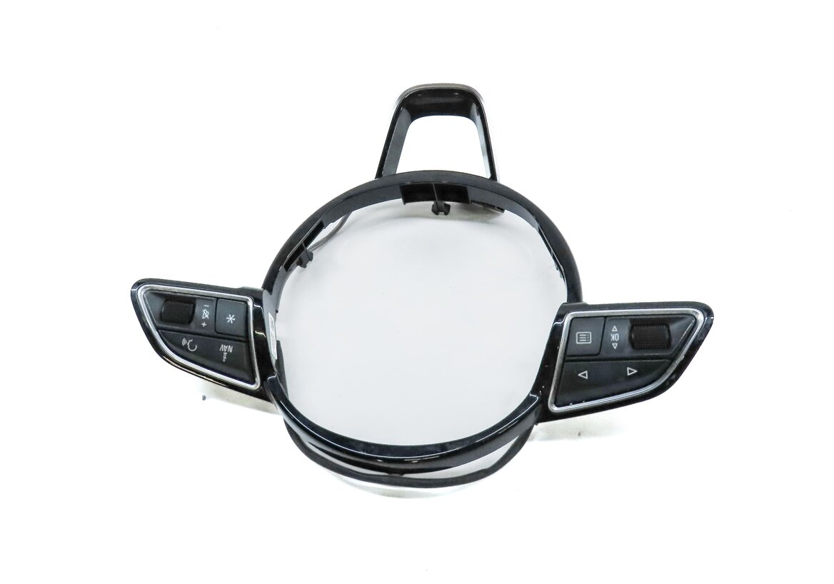 Thumbnail 4: 2015 AUDI Q3 (8U) STEERING WHEEL TRIM w/ MULTIFUNCTIONAL RADIO SWITCH BUTTONS