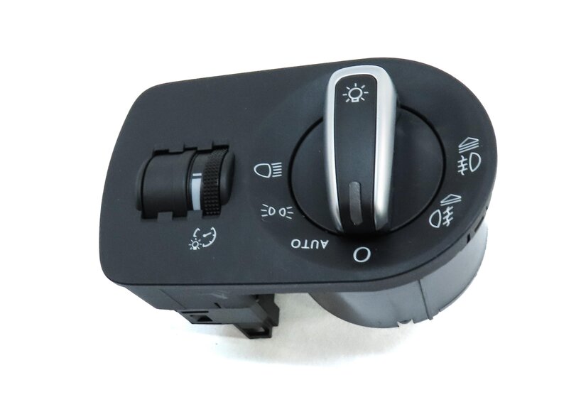 Thumbnail 4: 2015 AUDI Q3 (8U) HEADLIGHT HEAD LIGHT LAMP SWITCH BUTTON KNOB 8P0919093