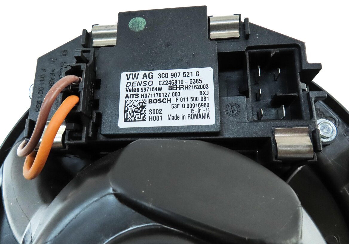 Thumbnail 6: 2015-2018 VW CC EOS TIGUAN / AUDI Q3 (8U) FRONT HEATER A/C BLOWER FAN MOTOR