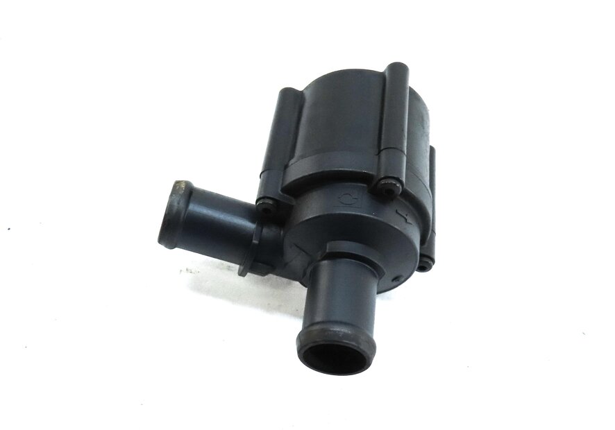 2015 AUDI Q3 (8U) 2.0L TURBO CCTA ENGINE AUXILIARY ELECTRIC COOLANT WATER PUMP