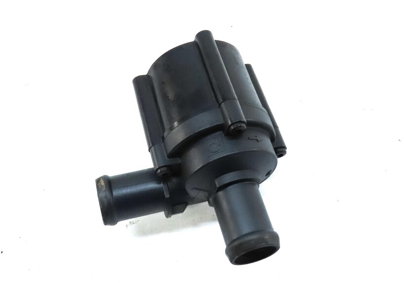Thumbnail 3: 2015 AUDI Q3 (8U) 2.0L TURBO CCTA ENGINE AUXILIARY ELECTRIC COOLANT WATER PUMP