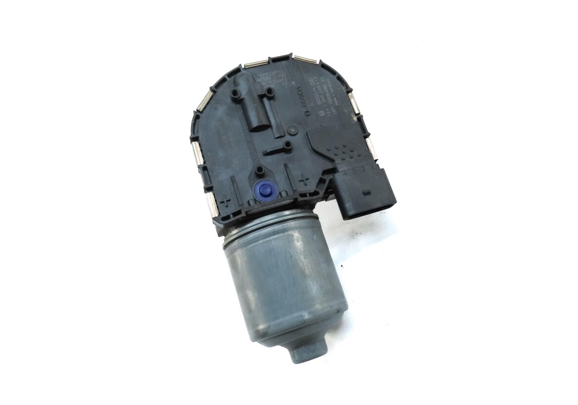 Thumbnail 3: 2015-2018 AUDI Q3 (8U) FRONT WINDSHIELD WIPER MOTOR