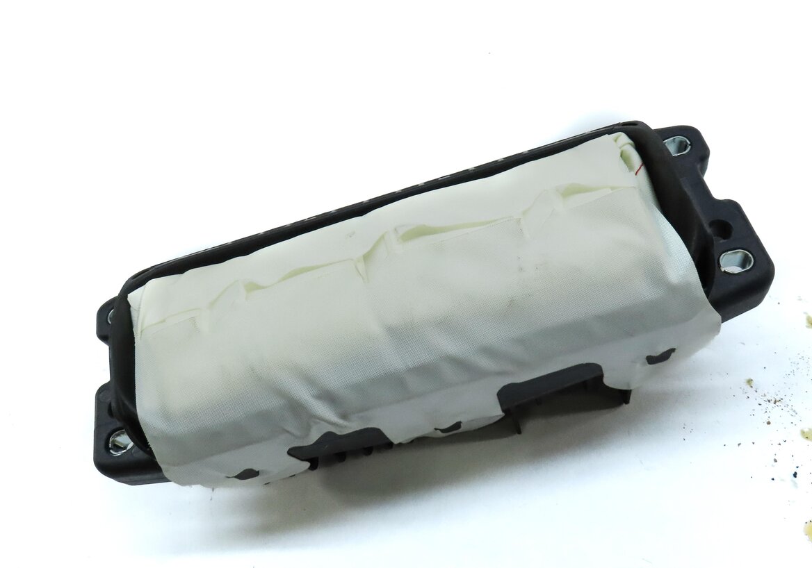 Thumbnail 3: 2015-2018 AUDI Q3 (8U) RIGHT FRONT PASSENGER DASH AIRBAG AIR BAG