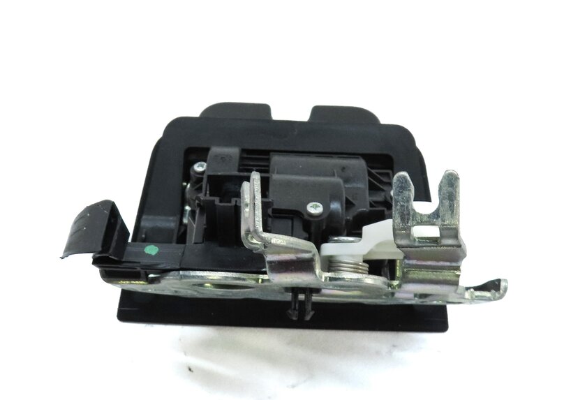 Thumbnail 7: 2015 AUDI Q3 (8U) REAR HATCH TAILGATE TRUNK LOCK LATCH ACTUATOR 8R0827505
