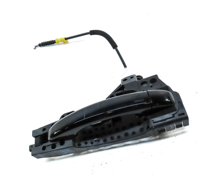 Thumbnail 3: 2015-2018 AUDI Q3 (8U) FRONT RIGHT PASSENGER DOOR HANDLE (BRILLIANT BLACK)