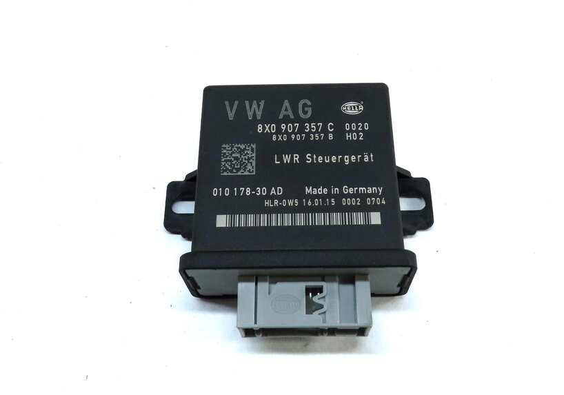 Thumbnail 2: 2015 AUDI Q3 (8U) HEADLIGHT HEAD LIGHT LAMP RANGE CONTROL MODULE 8X0907357C