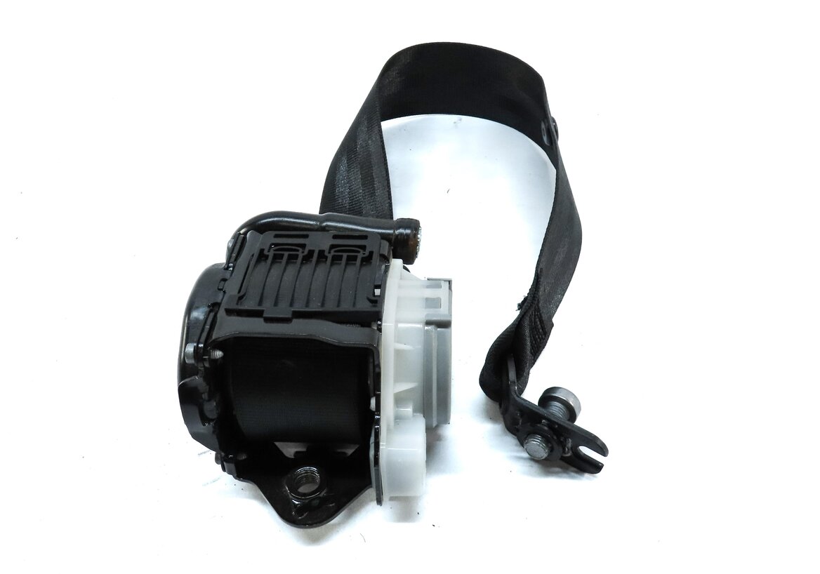 Thumbnail 4: 2015 AUDI Q3 (8U) REAR 2ND ROW LEFT SEATBELT RETRACTOR (BLACK) 8U0857805A