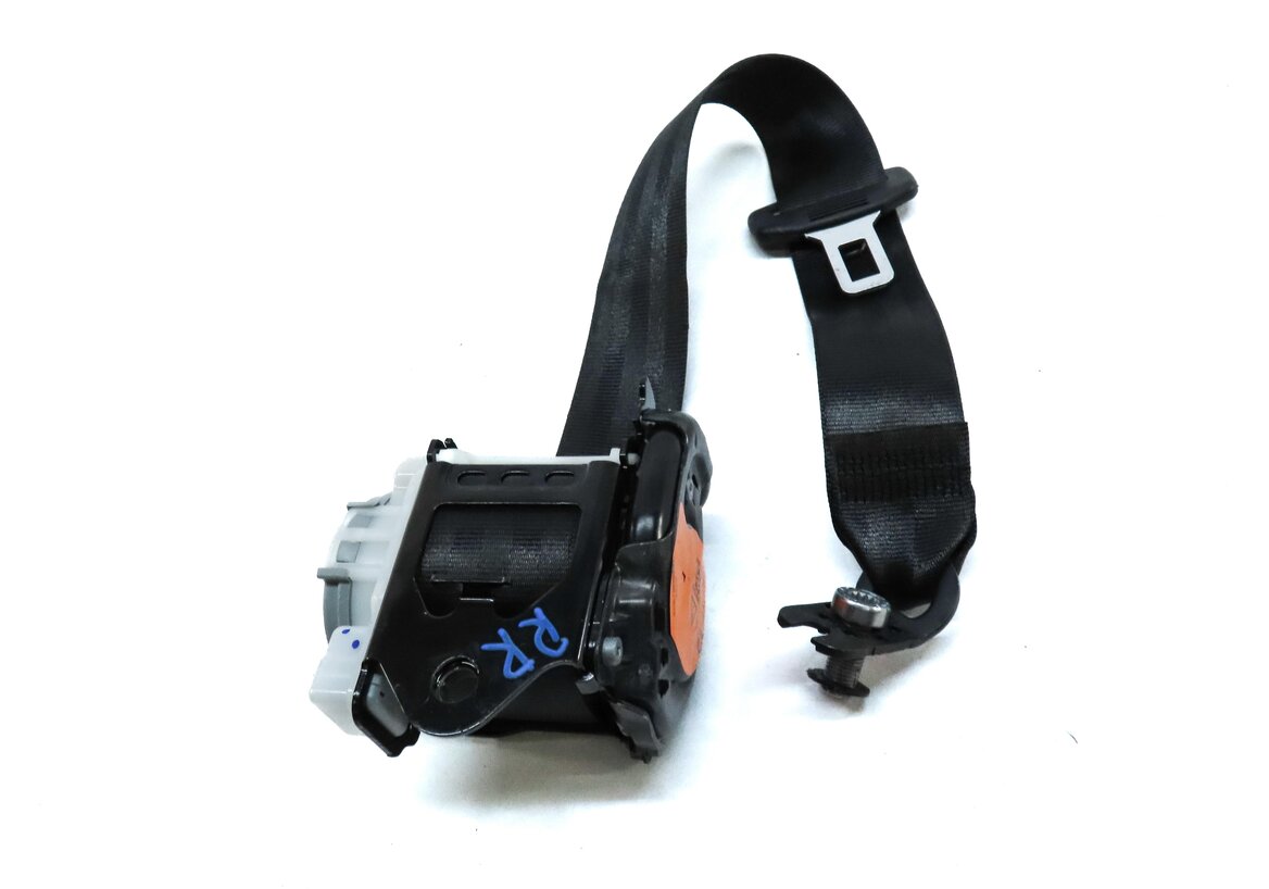 Thumbnail 4: 2015 AUDI Q3 (8U) REAR 2ND ROW RIGHT SEATBELT RETRACTOR (BLACK) 8U0857805A