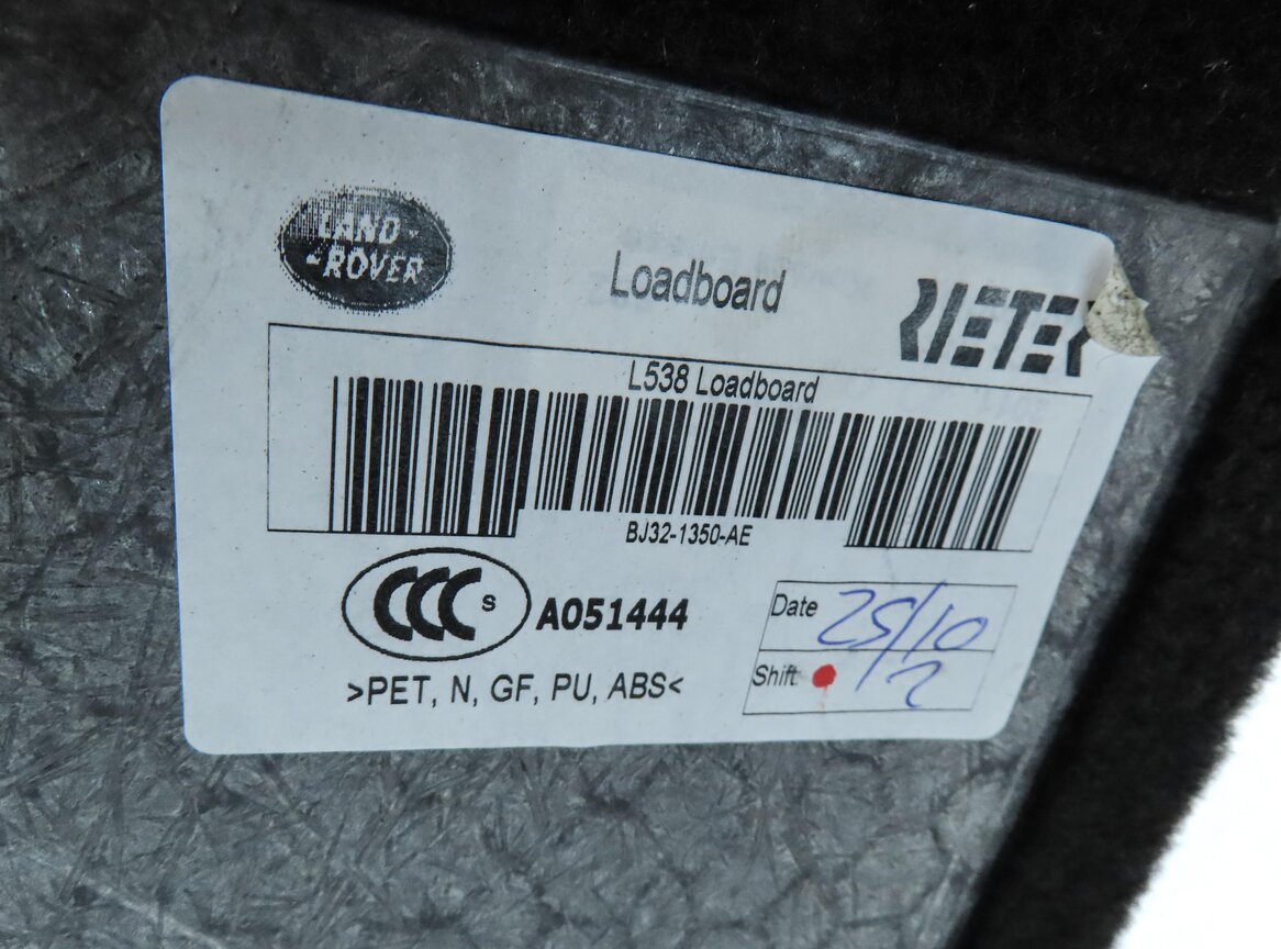 Thumbnail 9: 2012 LAND RANGE ROVER EVOQUE L538 REAR TRUNK SPARE TIRE CARGO COVER CARPET BLACK