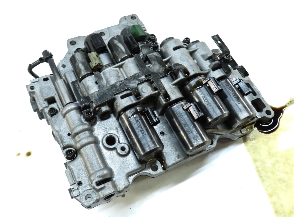 Thumbnail 6: 2012-2015 LAND ROVER LR2 RANGE ROVER EVOQUE (L538) AUTO TRANSMISSION VALVE BODY