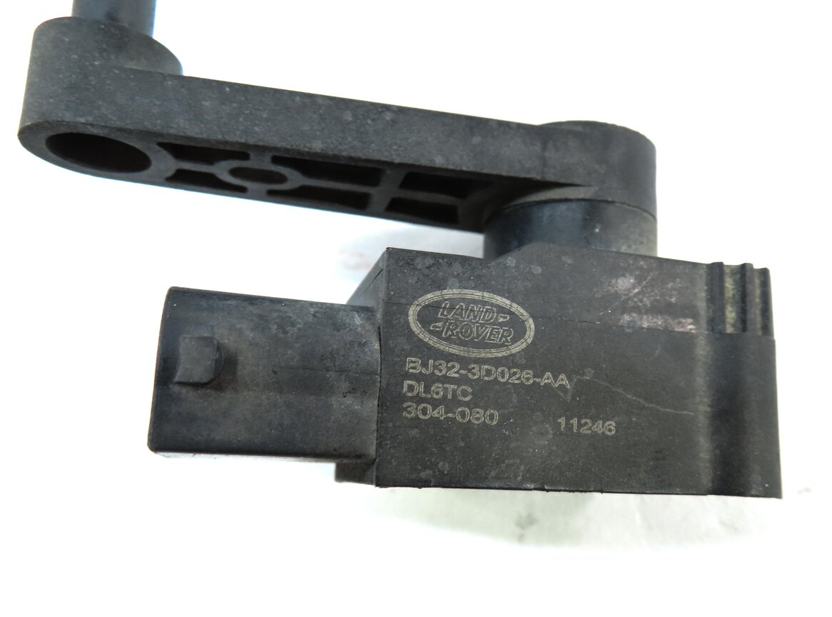Thumbnail 6: 2012 LAND RANGE ROVER EVOQUE (L538) FRONT RIGHT SUSPENSION HEIGHT LEVEL SENSOR