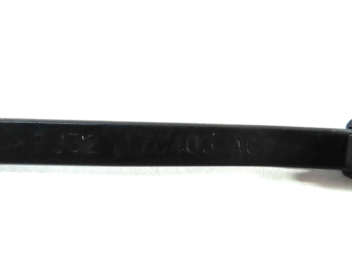 Thumbnail 5: 12-15 LAND RANGE ROVER EVOQUE (L538) HATCH TRUNK REAR WIPER ARM STALK