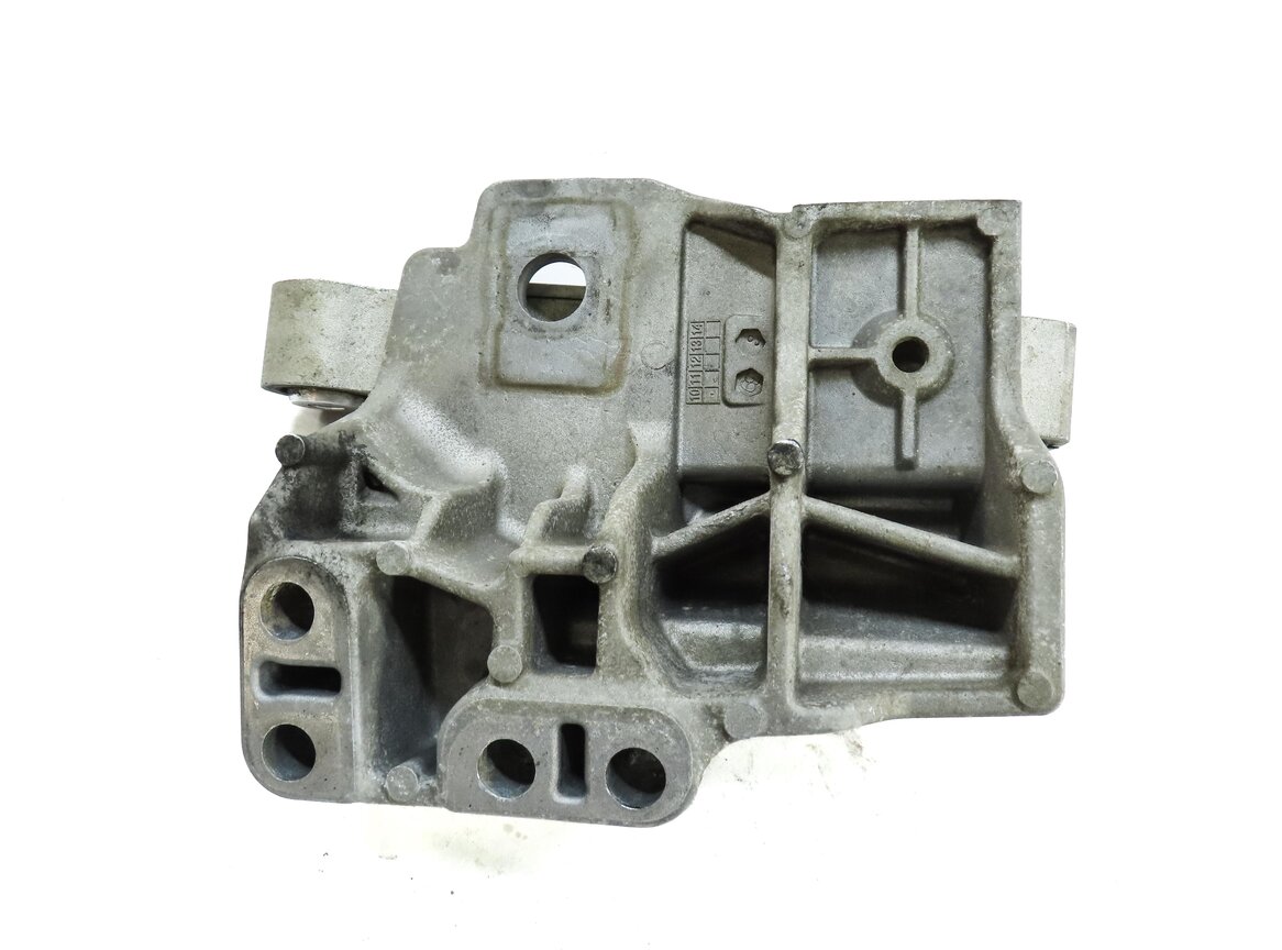 Thumbnail 5: 2012 LAND RANGE ROVER EVOQUE (L538) 2.0L UPPER ENGINE MOTOR MOUNT BRACKET