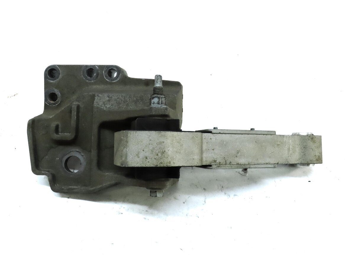 Thumbnail 7: 2012 LAND RANGE ROVER EVOQUE (L538) 2.0L UPPER ENGINE MOTOR MOUNT BRACKET