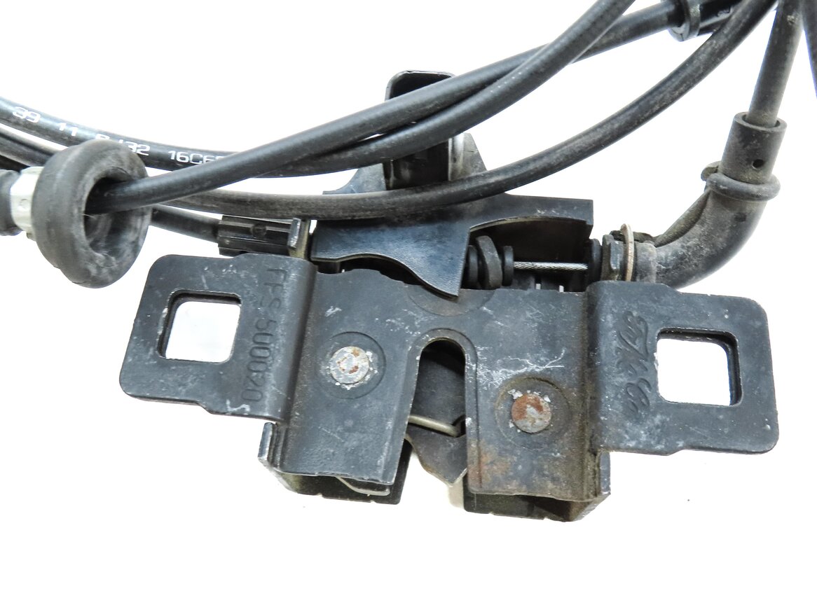 Thumbnail 7: 2012 RANGE ROVER EVOQUE (L538) FRONT LEFT & RIGHT LOWER HOOD LATCH SET 2 & CABLE