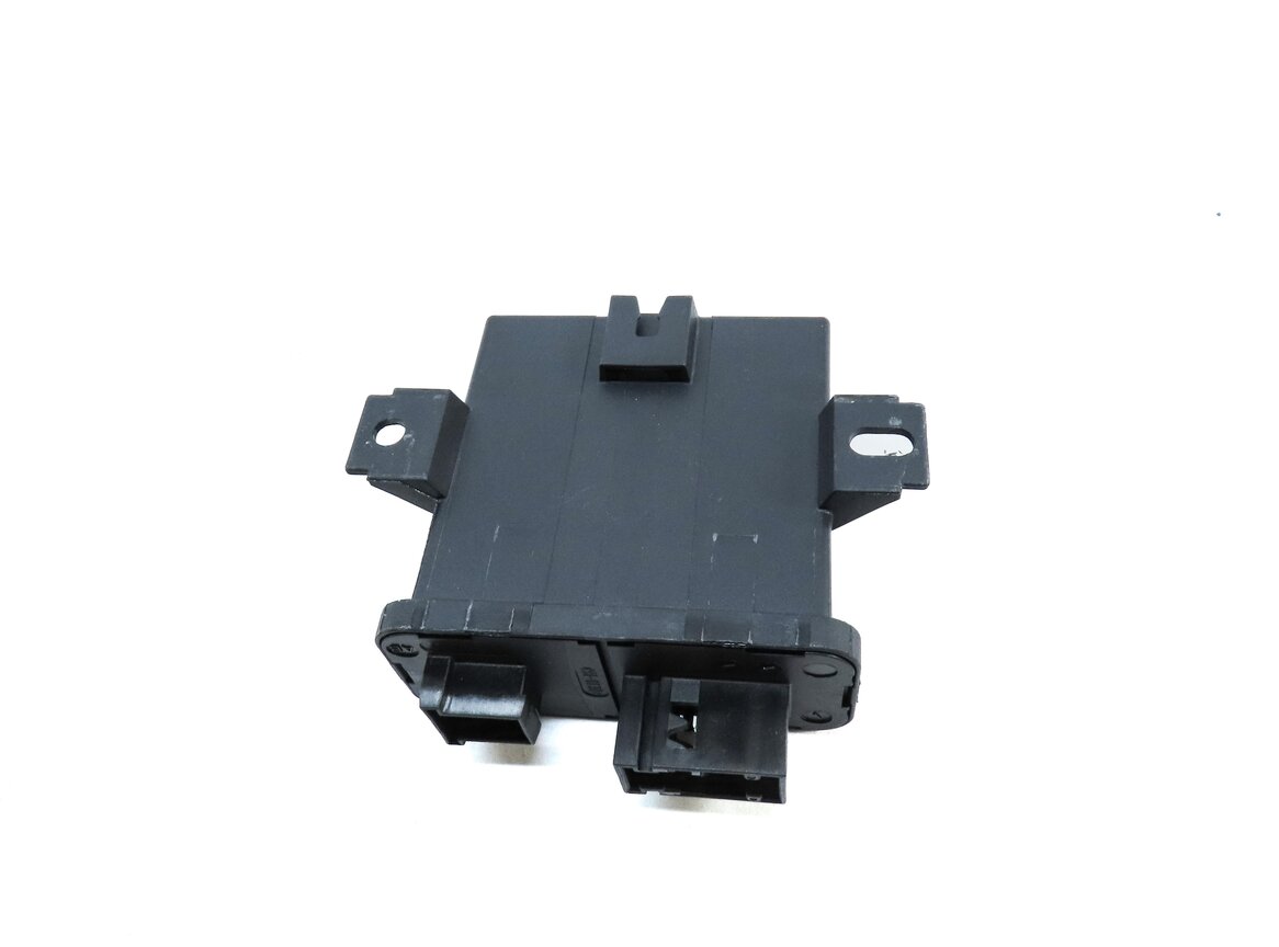 2012 LAND RANGE ROVER EVOQUE (L538) REAR TRUNK TAILGATE LIFT CONTROL MODULE