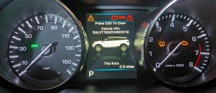 Thumbnail 2: 2012 RANGE ROVER EVOQUE L538 2.0L 2-DOOR SPEEDOMETER BODY ENGINE MODULE KEY SET