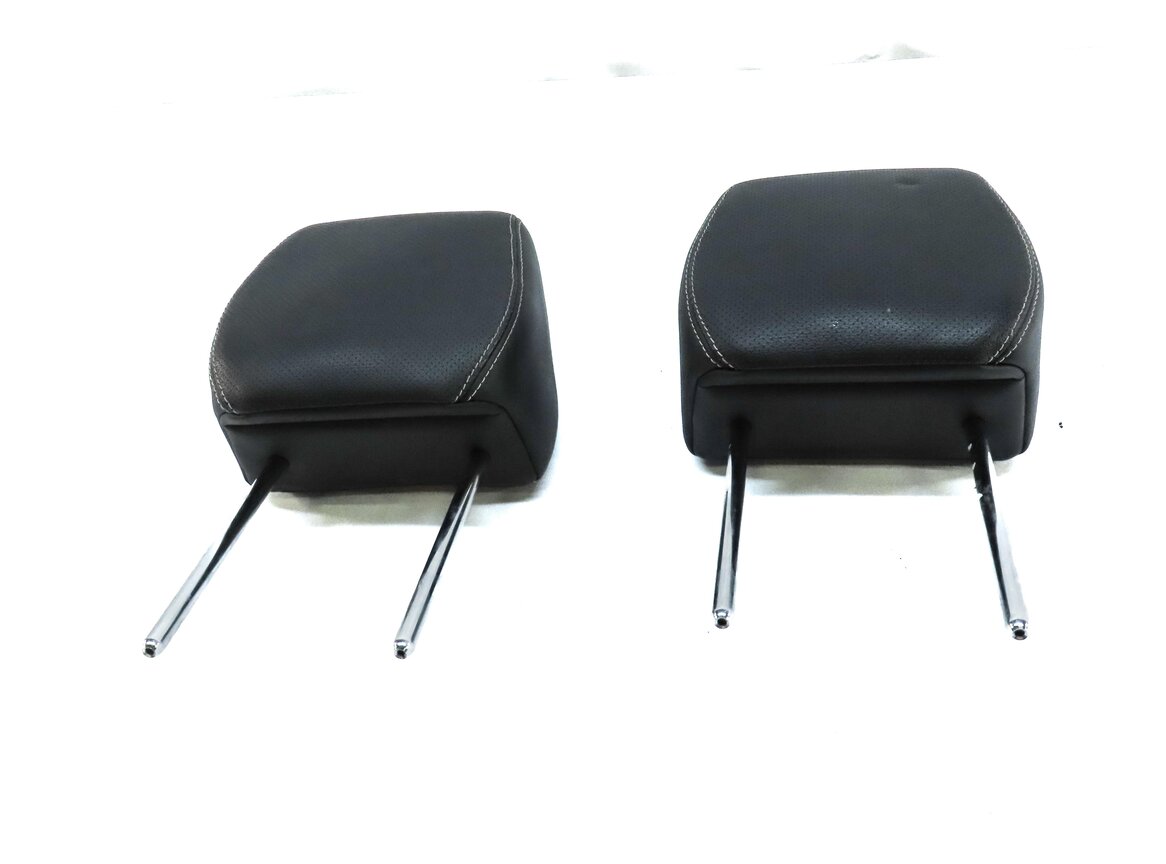 Thumbnail 2: 12-19 RANGE ROVER EVOQUE FRONT LEFT RIGHT HEADREST PERFORATED TAURUS EBONY BLACK