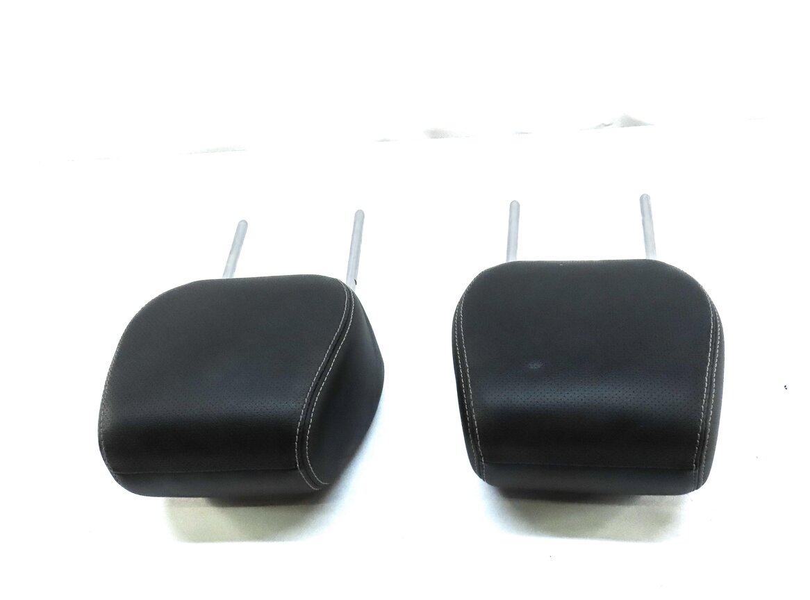 Thumbnail 4: 12-19 RANGE ROVER EVOQUE FRONT LEFT RIGHT HEADREST PERFORATED TAURUS EBONY BLACK
