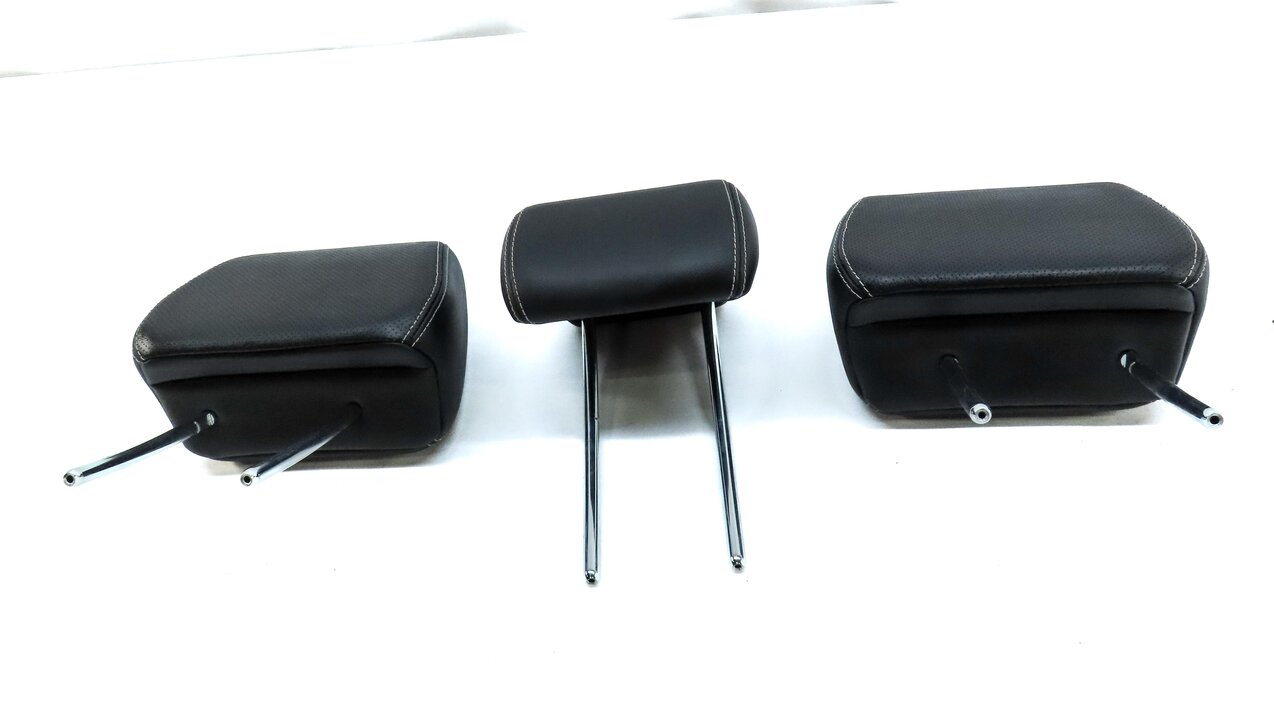 Thumbnail 2: 12-19 RANGE ROVER EVOQUE REAR LEFT RIGHT CENTER HEADREST PERFORATED EBONY BLACK
