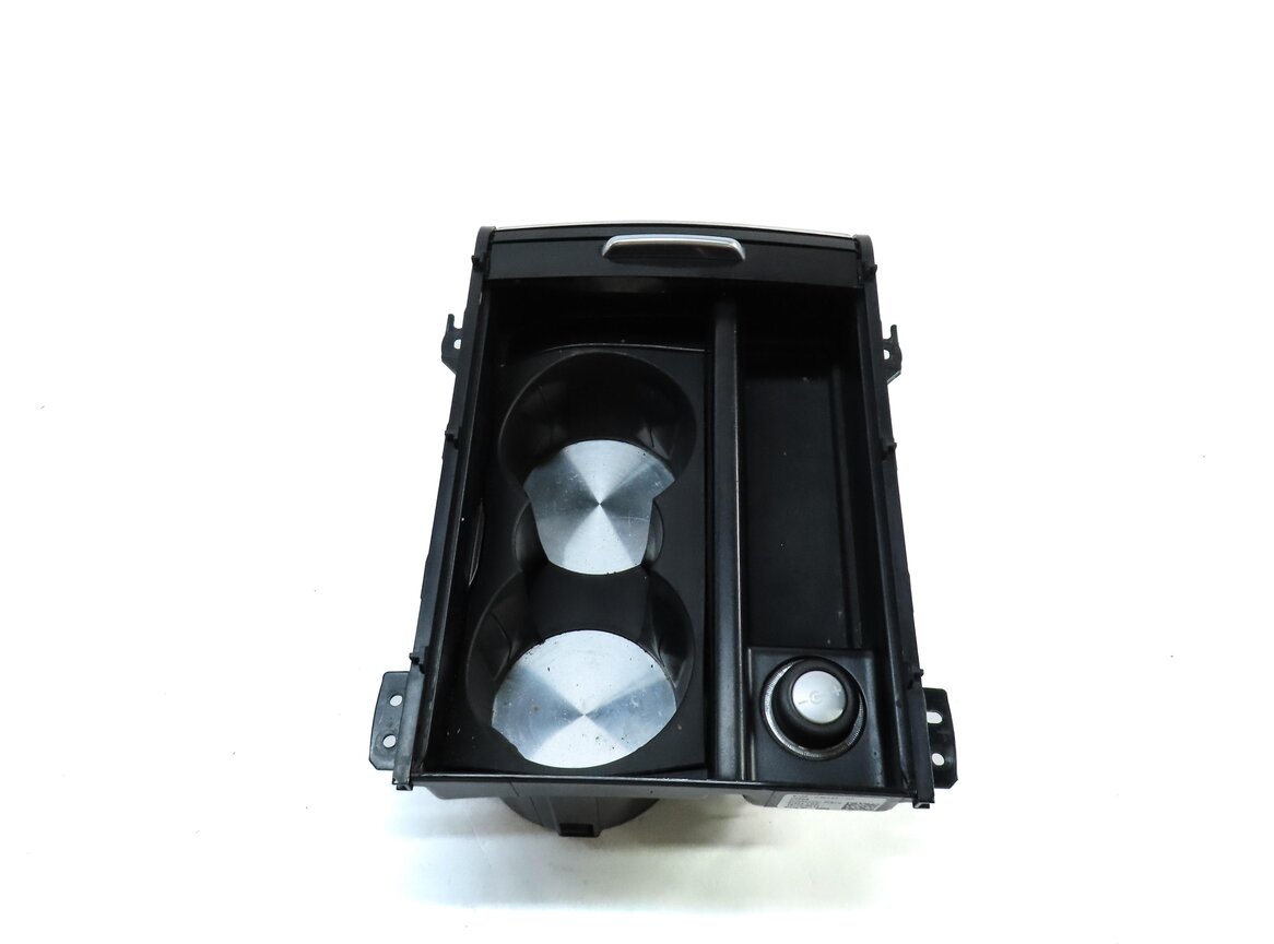 Thumbnail 8: 2012 LAND RANGE ROVER EVOQUE (L538) FRONT CENTER CONSOLE CUPHOLDER w/ 12v SOCKET