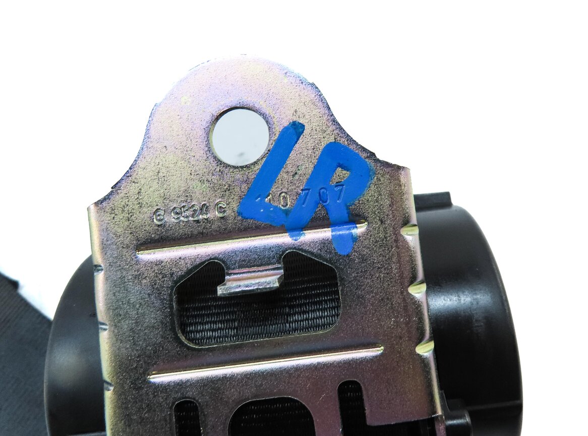 Thumbnail 5: 2012 LAND RANGE ROVER EVOQUE (L538) REAR LEFT SEATBELT RETRACTOR (BLACK)