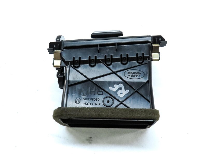 Thumbnail 4: 2012 LAND RANGE ROVER EVOQUE L538 FRONT FAR RIGHT OUTER DASH A/C HEATER AIR VENT