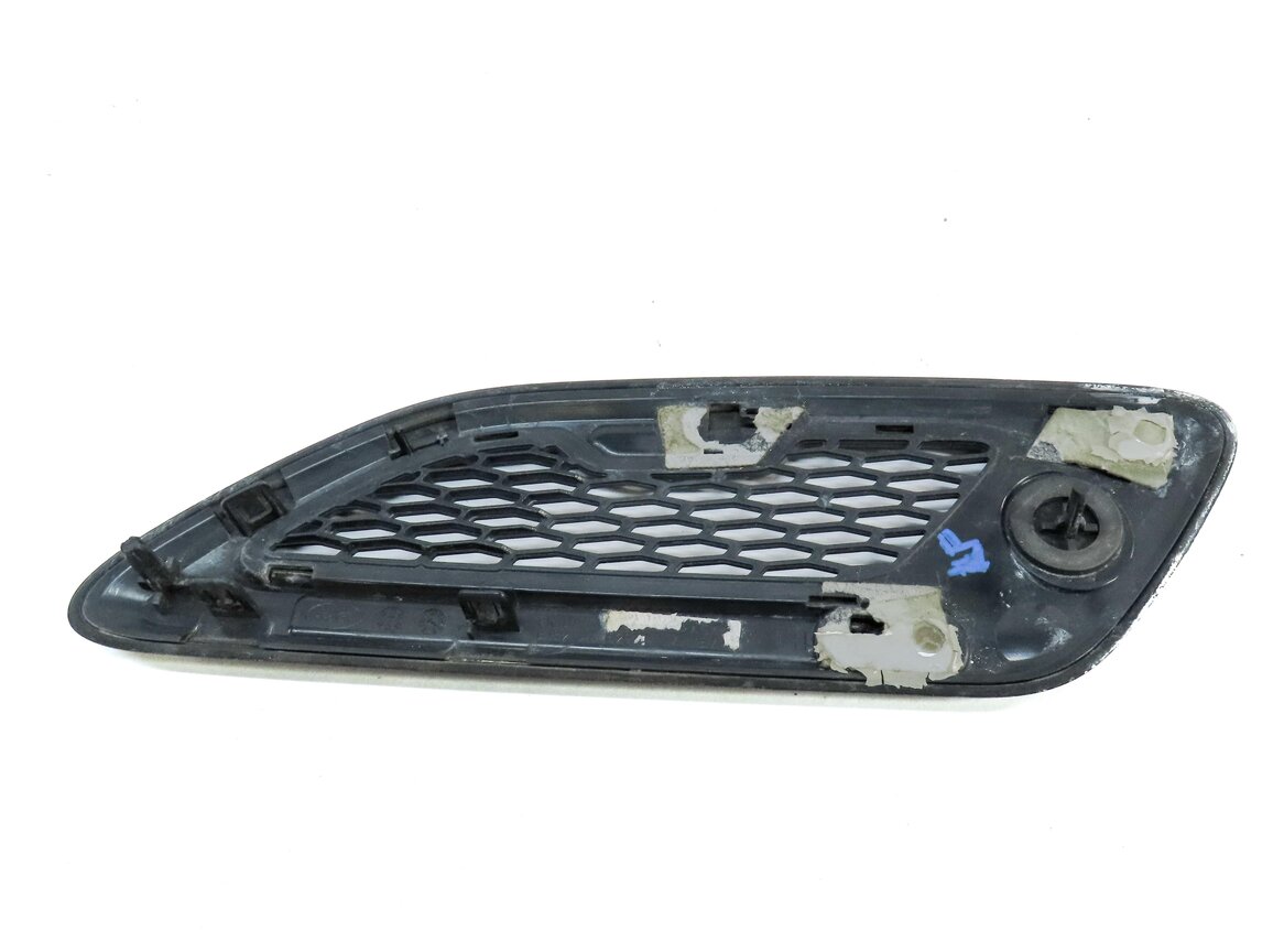 Thumbnail 6: 2012 LAND RANGE ROVER EVOQUE (L538) FRONT LEFT DRIVER HOOD GRILLE TRIM (BLACK)