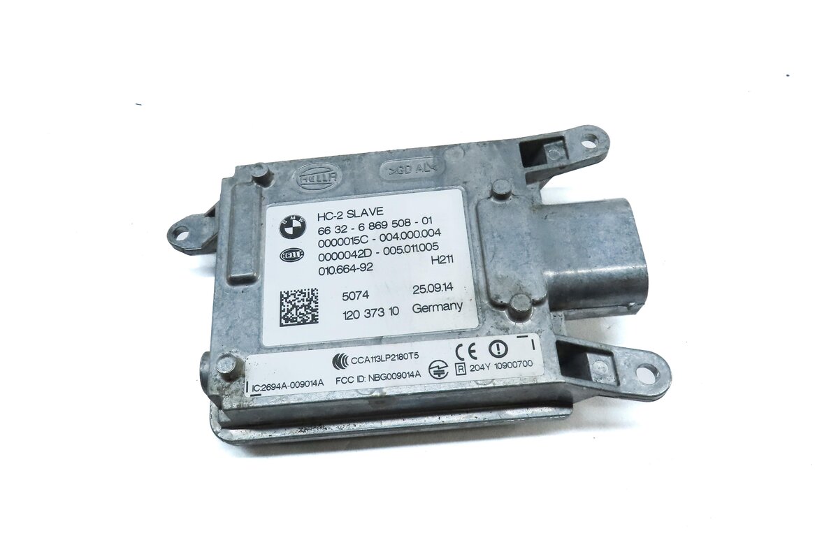 Thumbnail 2: 2015 BMW 750Li (F01) REAR BLIND SPOT RADAR DISTANCE SENSOR MODULE (SLAVE)
