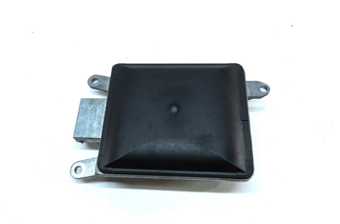 Thumbnail 5: 2015 BMW 750Li (F01) REAR BLIND SPOT RADAR DISTANCE SENSOR MODULE (SLAVE)