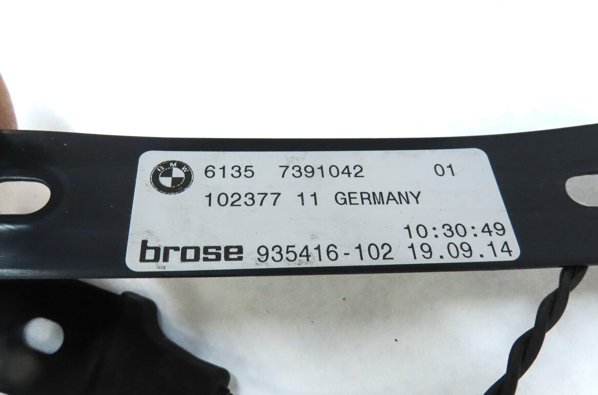 Thumbnail 7: 12-17 BMW 3 4 5 7 X3 X6 (F01 F10 F30) TRUNK KICK PAD SENSOR SMART OPENER MODULE