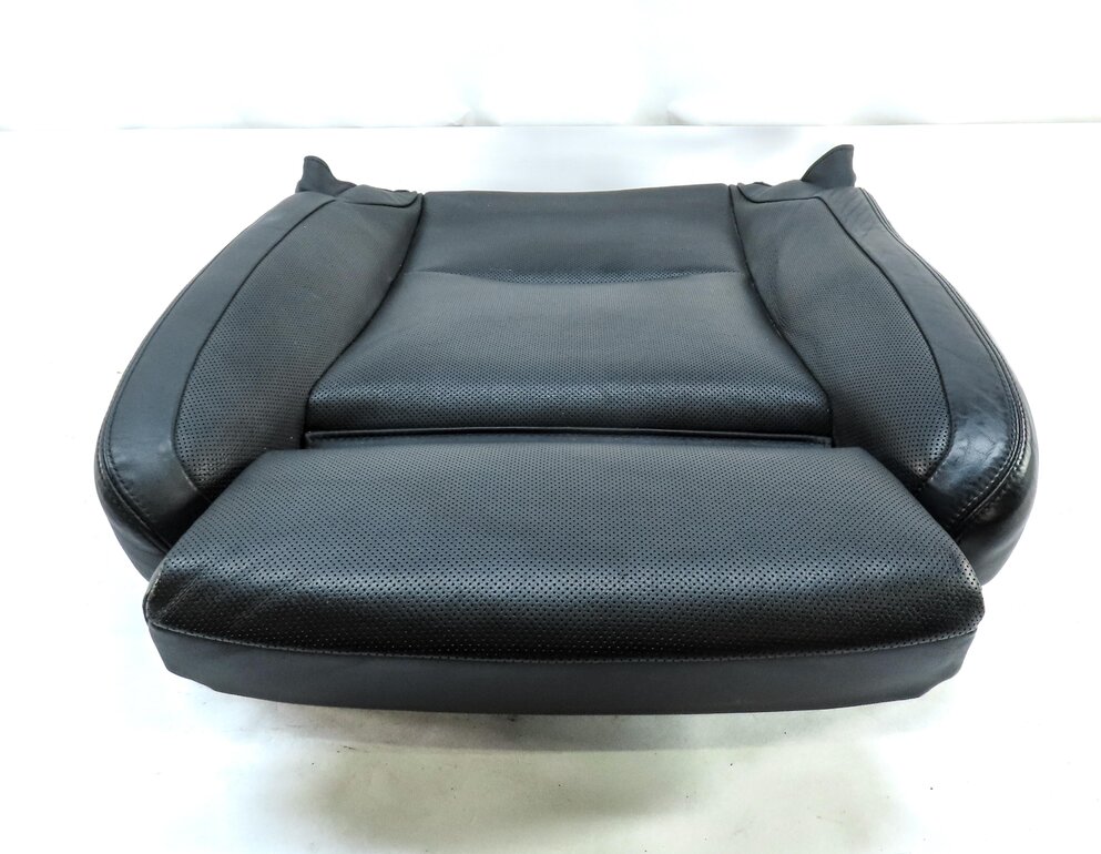 Thumbnail 3: 2015 BMW 750Li (F01) FRONT LEFT DRIVER LOWER HEATED VENTED SEAT CUSHION (BLACK)