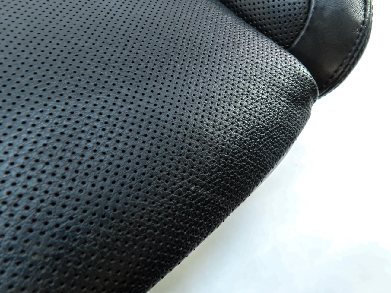 Thumbnail 8: 2015 BMW 750Li F01 FRONT RIGHT PASSENGER LOWER HEATED VENTED SEAT CUSHION BLACK