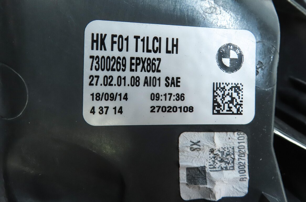 Thumbnail 6: 13-15 BMW 7 SERIES (F01 F02 F04) REAR LEFT DRIVER OUTER TAILLIGHT BRAKE LIGHT