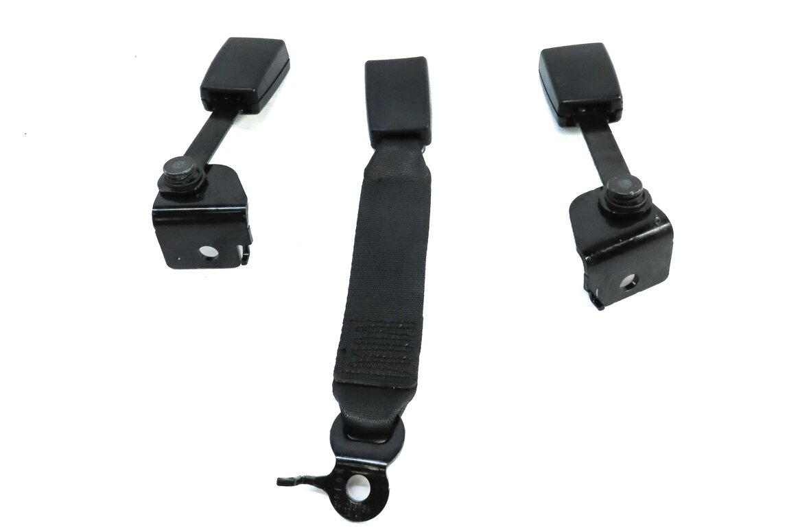 Thumbnail 4: 2015 BMW 750Li (F01) REAR LEFT RIGHT CENTER SEATBELT BUCKLE RECEIVER SET 3 BLACK