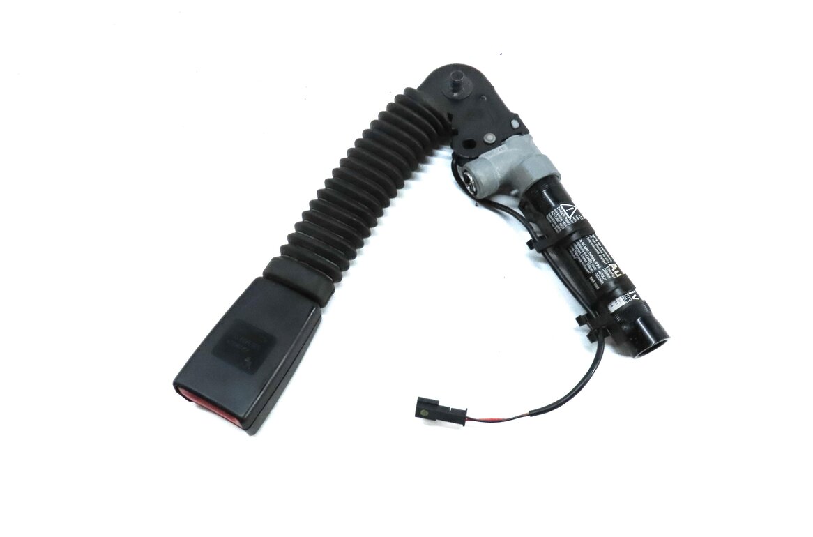 Thumbnail 5: 2013-2016 BMW 5 7 SERIES (F01 F10) FRONT LEFT DRIVER SEATBELT BUCKLE RECEIVER