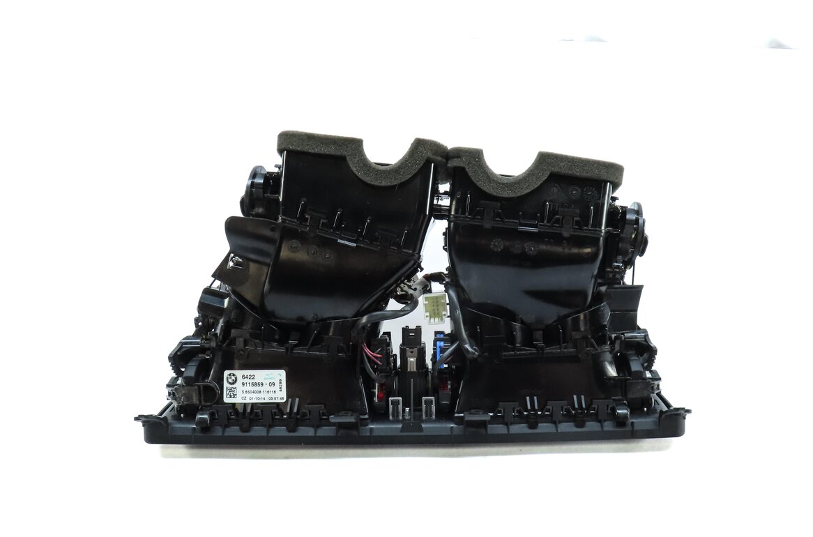 Thumbnail 5: 2015 BMW 750Li (F01) FRONT CENTER DASH DASHBOARD HVAC A/C HEATER AIR VENT
