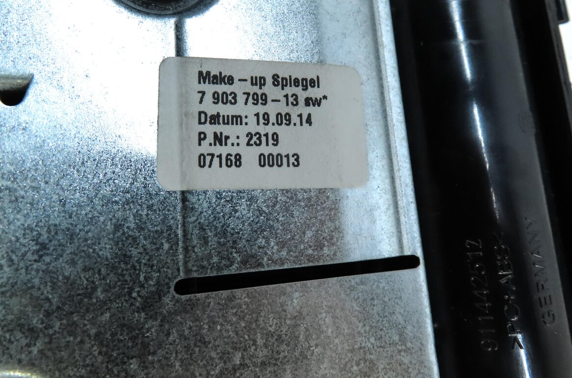 Thumbnail 7: 2015 BMW 750Li (F01) REAR LEFT & RIGHT VANITY MIRROR SET 2 (BLACK) 51447903799