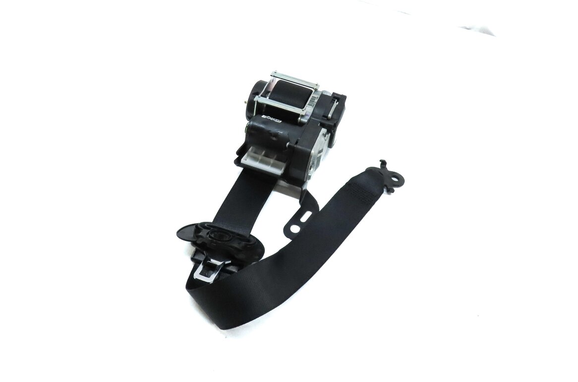 13-15 BMW 740i 750i 760i (F01 F02 F04) RIGHT FRONT SEATBELT RETRACTOR (BLACK)