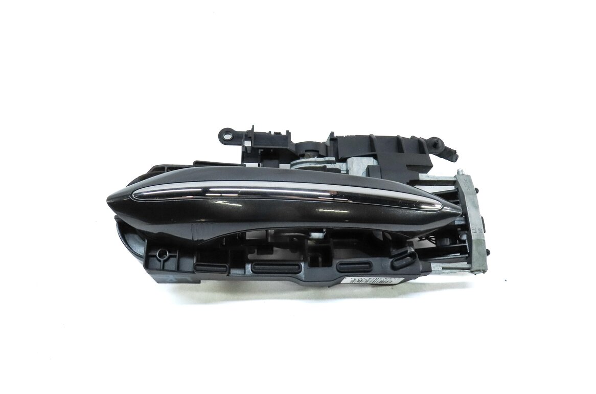 Thumbnail 2: 09-19 BMW 5 6 7 SERIES (F01 F07 F10 F12) LEFT REAR COMFORT DOOR HANDLE (GREY)